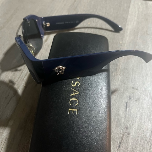 Versace, Men's Sunglasses, Blue Aviators Model:VE4340-523387 - Picture 6 of 7
